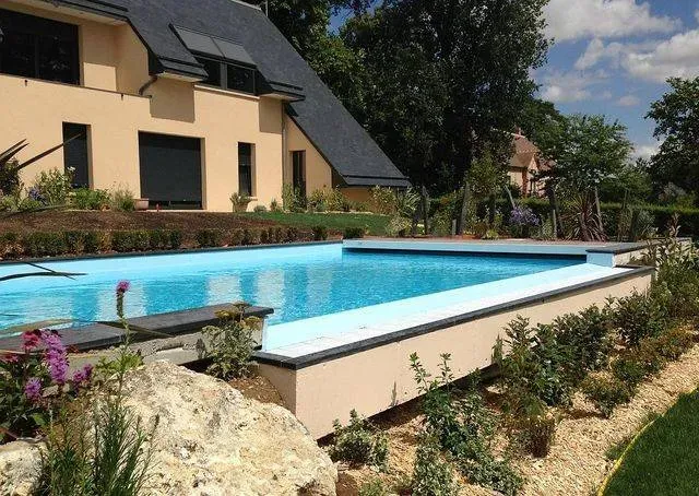 Entretien piscine près de 	Epernon